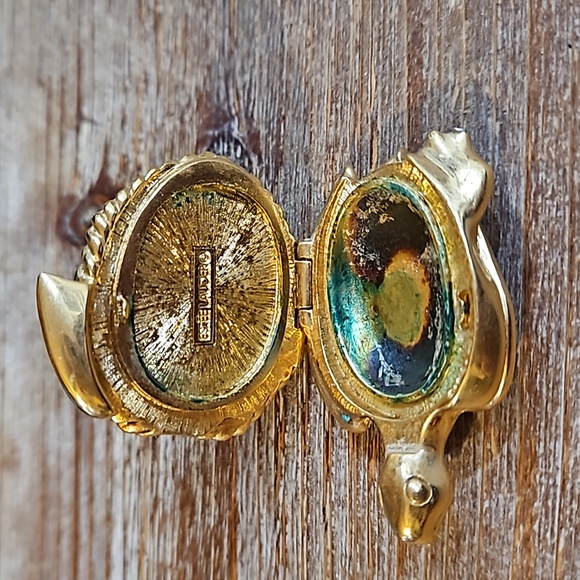 Estee Lauder Vintage Turtle Black Compact Mid Century Modern - Picture 3 of 3